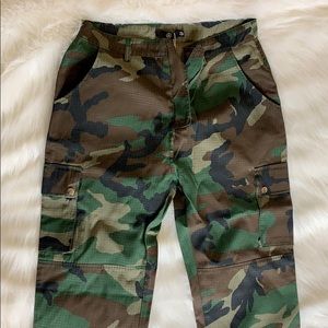 Missguided Camo Kaki Cargo Pants Size US 8